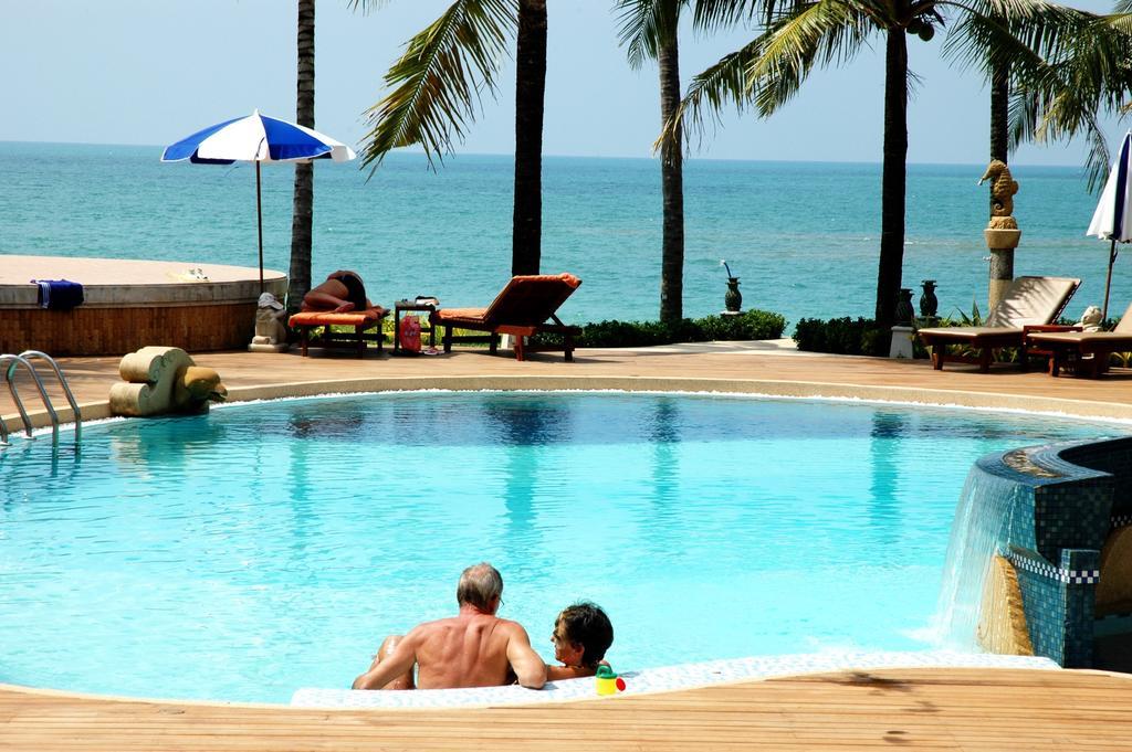 Khaolak Bayfront Resort Takuapa Kültér fotó