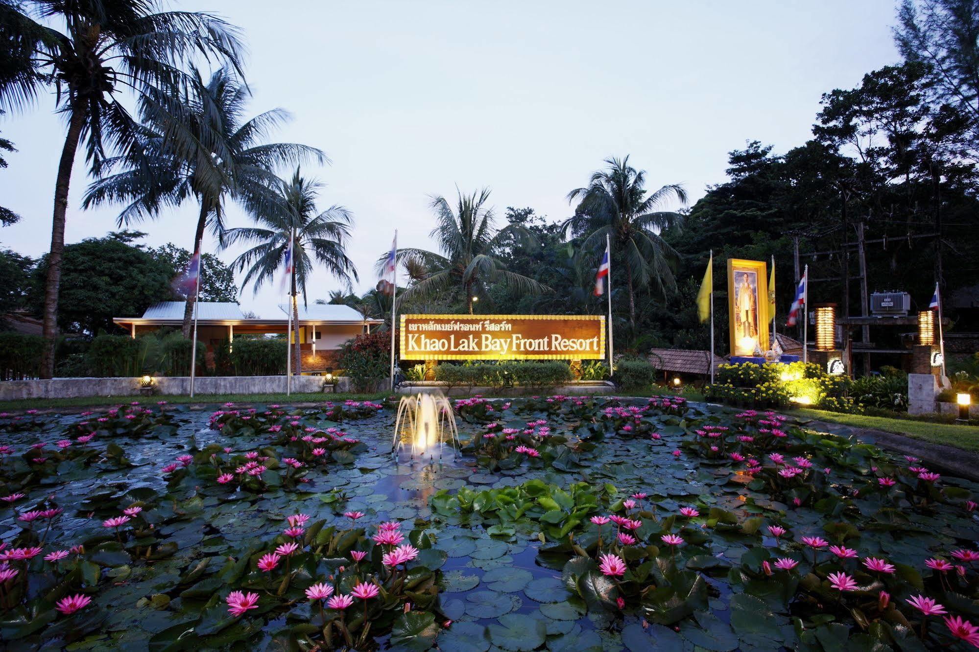 Khaolak Bayfront Resort Takuapa Kültér fotó