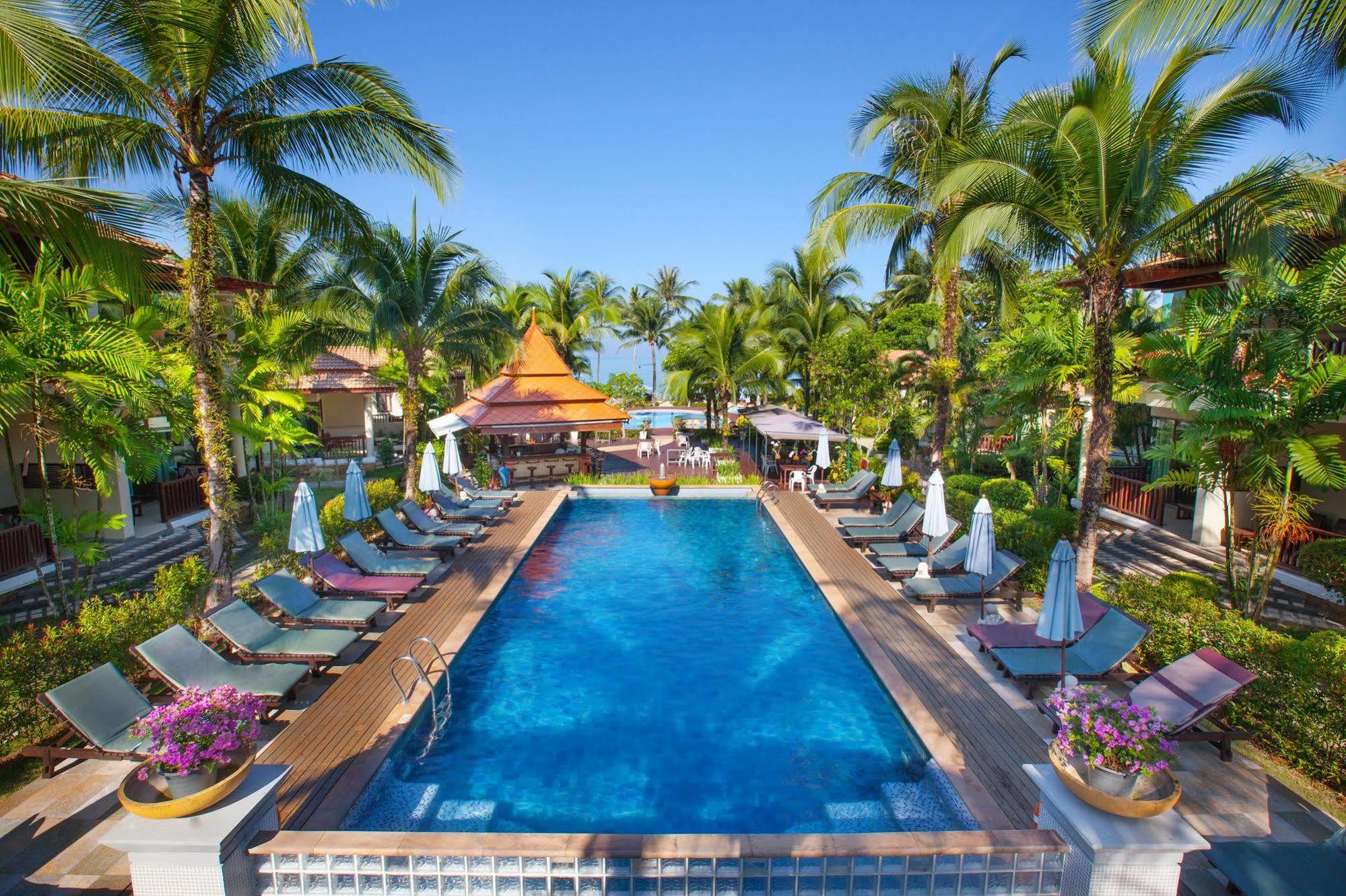 Khaolak Bayfront Resort Takuapa Kültér fotó