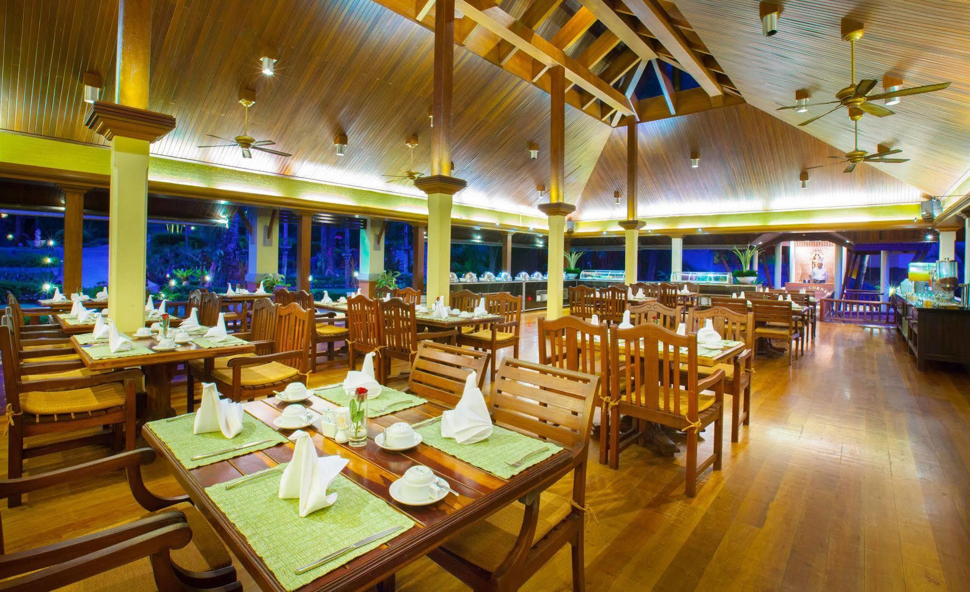 Khaolak Bayfront Resort Takuapa Kültér fotó