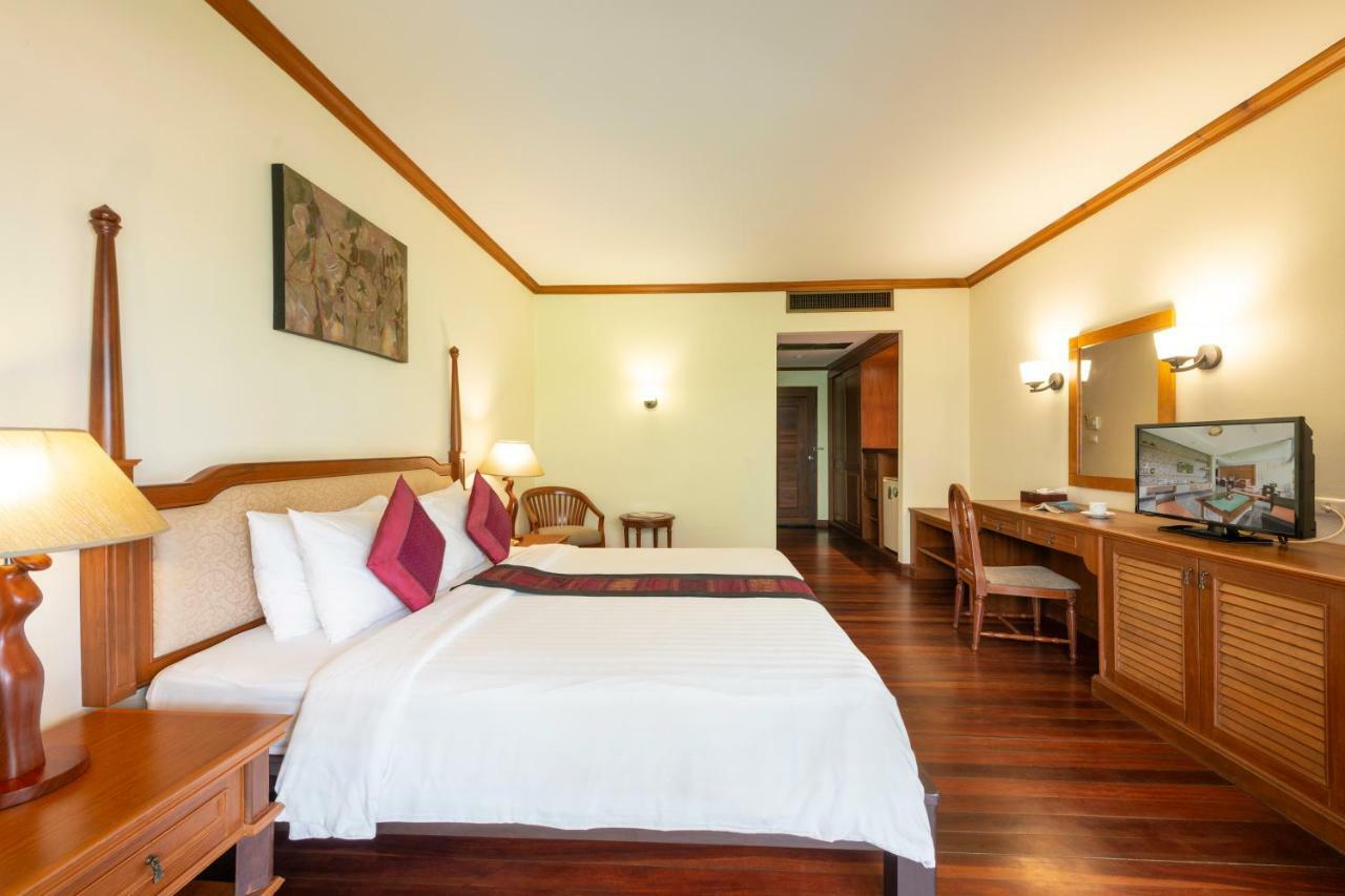 Khaolak Bayfront Resort Takuapa Kültér fotó