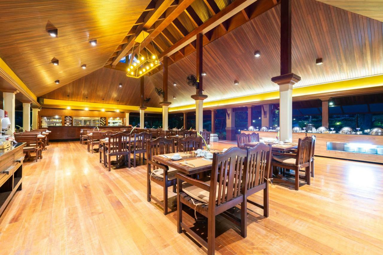 Khaolak Bayfront Resort Takuapa Kültér fotó